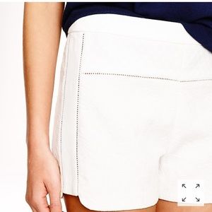 💥Brand new J.Crew white patterned shorts